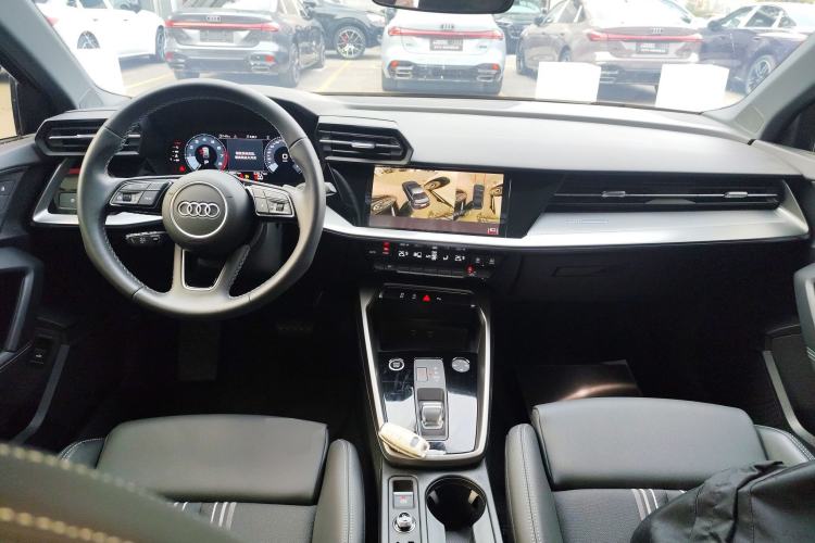 Used Audi A3 2024 Sportback 35 TFSI Fashionable Sports Model
