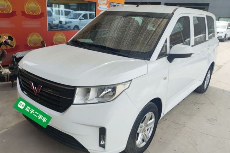 Used Wuling Hongguang PLUS 2020 1.5L Manual Comfort 7-Seater
