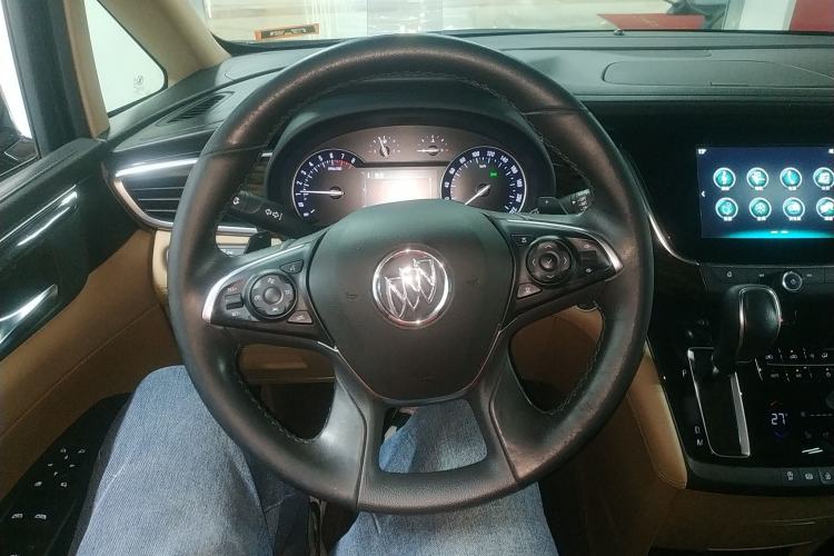 Used Buick GL8 2018 ES 28T Flagship Model China VI Standard
