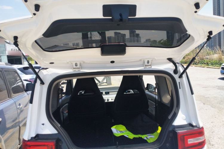 Used Wuling Hongguang MINIEV 2022 Macaron Fashion Edition Lithium-Nickel-Cobalt-Alpha-oxide Trunk