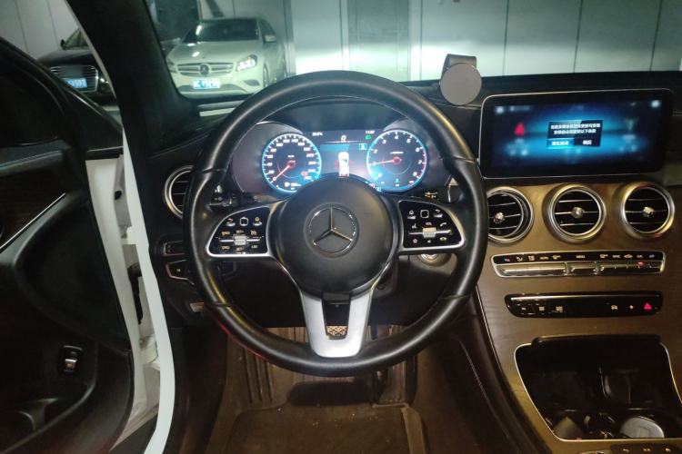 Used Mercedes-Benz GLC 2020 Facelift GLC 260 L 4MATIC Luxury Edition