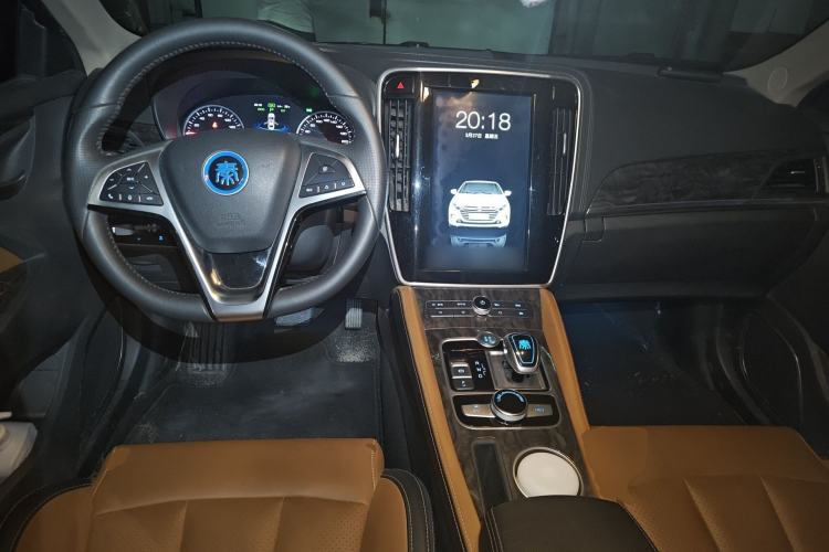 Used BYD Qin New Energy 2017 1.5T Luxury Model
