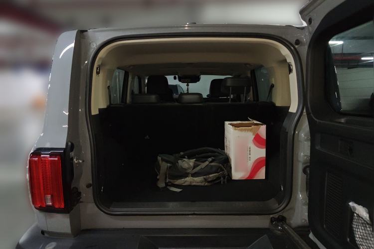 Used Tank 300 2023 City Edition 2.0T—Stylish as Ever