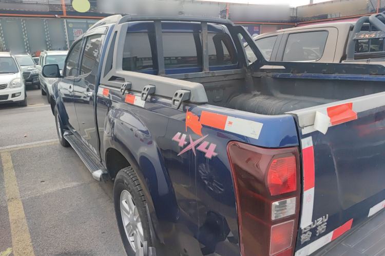 Used Isuzu D-MAX 2019 2.5T 4x4 Manual Basic Version Extended Length JE4D25Q5A