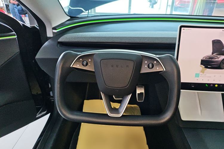 Used Tesla Model 3 2023 Rear-Wheel-Drive Version
