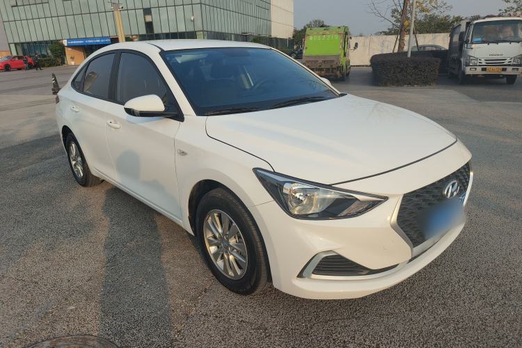 Used Hyundai Celesta 2020 1.6L Automatic GL Enjoyable Edition