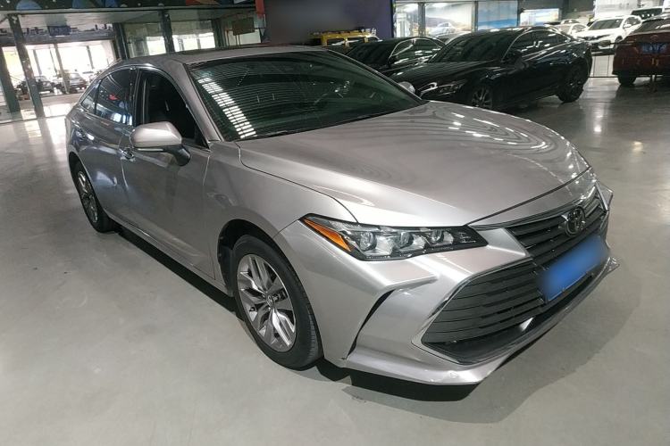 Used Toyota Avalon 2019 2.0L Luxury Edition China VI Standard

