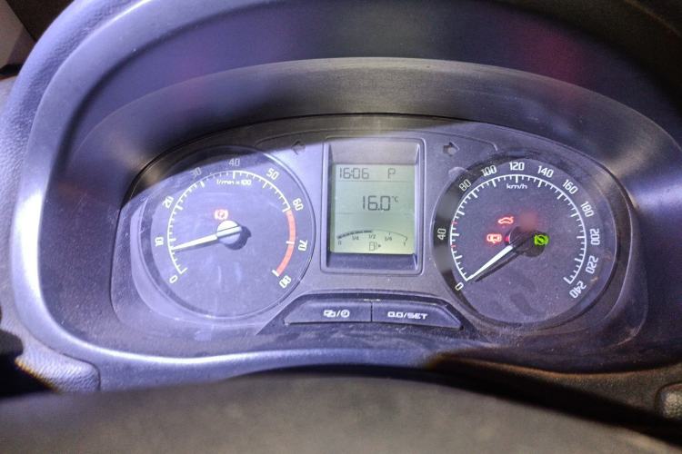 Used Skoda Fabia 2014 1.4L Automatic Crystal Edition Instrument Cluster