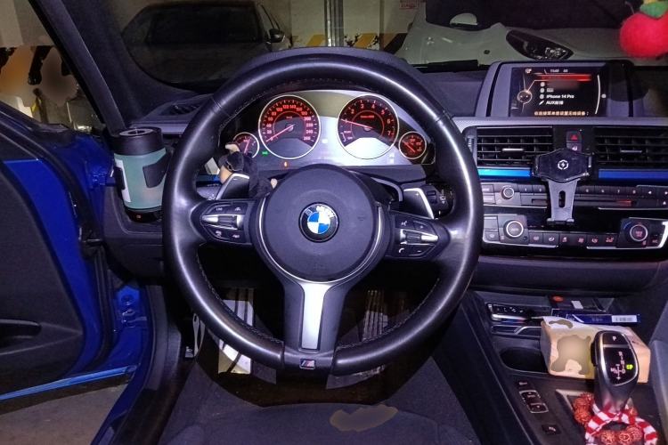 Used BMW 3 Series 2017 320i M Sport Steering Wheel