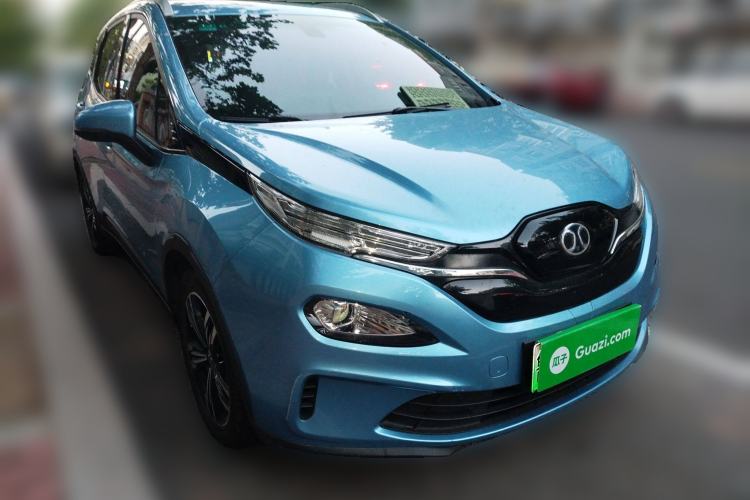 Used BAIC Beijing EX3 2019 R600 Strong Wind Edition Exterior 2