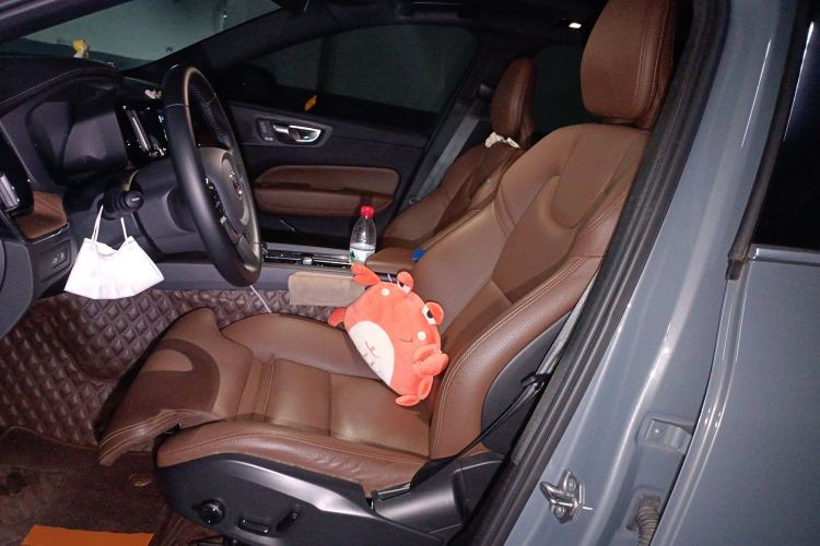 Used Volvo XC60 New Energy 2023 T8 Plug-in Hybrid Long-Range All-Wheel Drive Smart Luxury Edition Left Front Seat