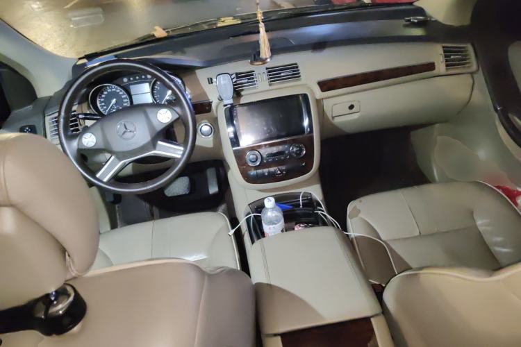 Used Mercedes-Benz R-Class 2011 R 350 L 4MATIC
