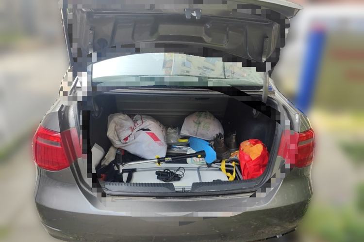 Used Volkswagen Jetta 2013 1.6L Automatic Fashion Model Trunk