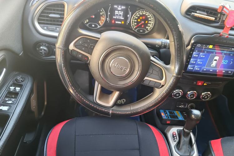 Used Jeep Renegade 2017 180T Automatic High-Energy Version