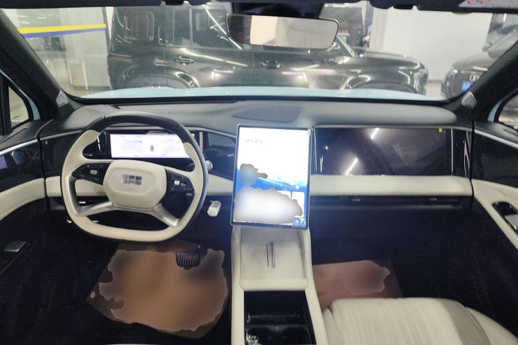 Used Geely Galaxy L7 2023 1.5T 115 km Starship Center Console