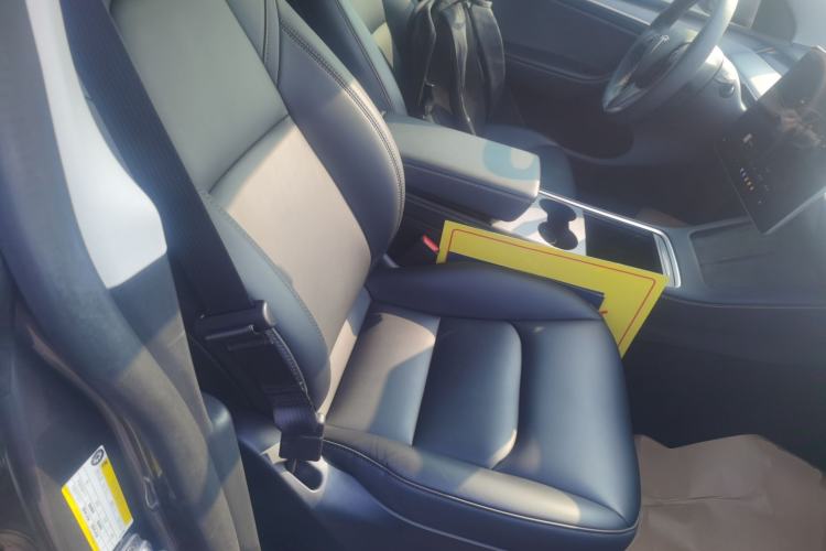 Used Tesla Model Y 2024 Rear-Wheel-Drive Version