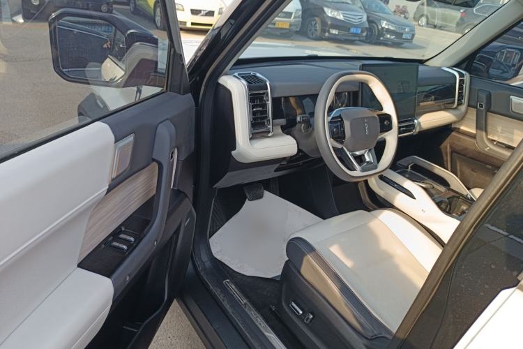 Used iCAR 03 2024 401km Two-Wheel Drive Standard Advanced Version Driver Seat