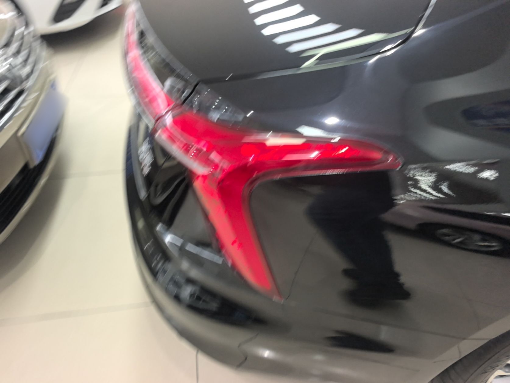 Hongqi H5 2024 1.5T DCT Smart Connect Flagship Edition - Chinese Trim Yun — снимка 6