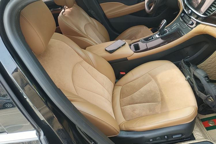 Used Buick LaCrosse 2016 28T Luxury Version
