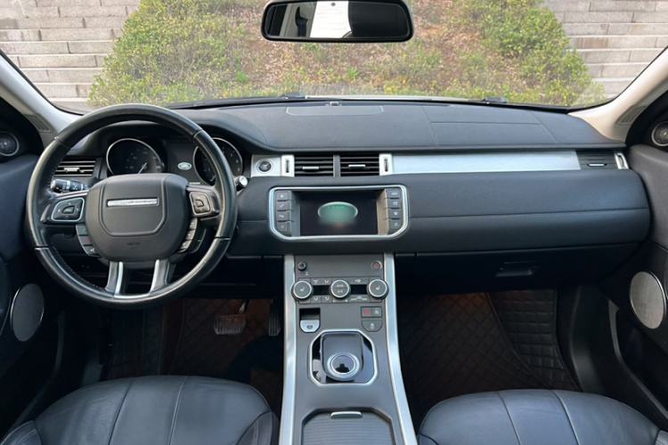 Used Land Rover Range Rover Evoque 2016 2.0T PURE Style Edition
