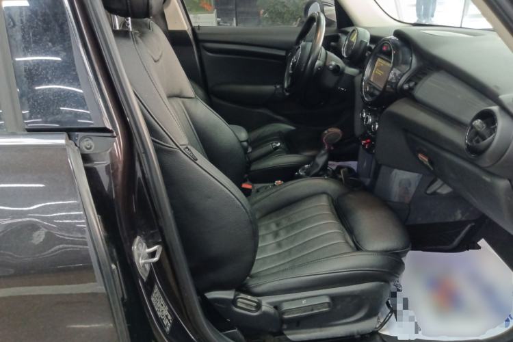 Used MINI 2016 1.5T COOPER Five-Door Edition
