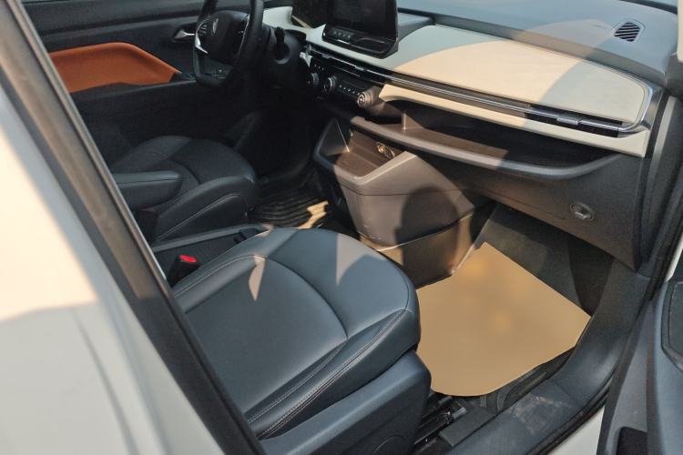 Used Bestune NAT 2023 PRO Comfort Travel Extended Version 425km