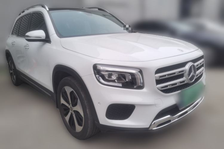 Used Mercedes-Benz GLB 2021 GLB 200 Fashion Model Front Right 45 Deg