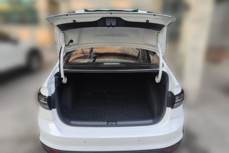 Used Volkswagen Lavida 2025 New Sharp 1.5L Outstanding New Edition
