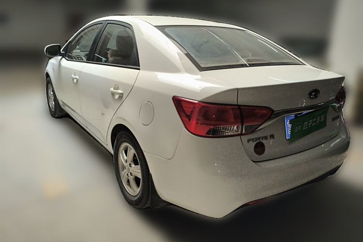 Used Kia Forte 2014 1.6L MT GL Rear Left 45 Deg