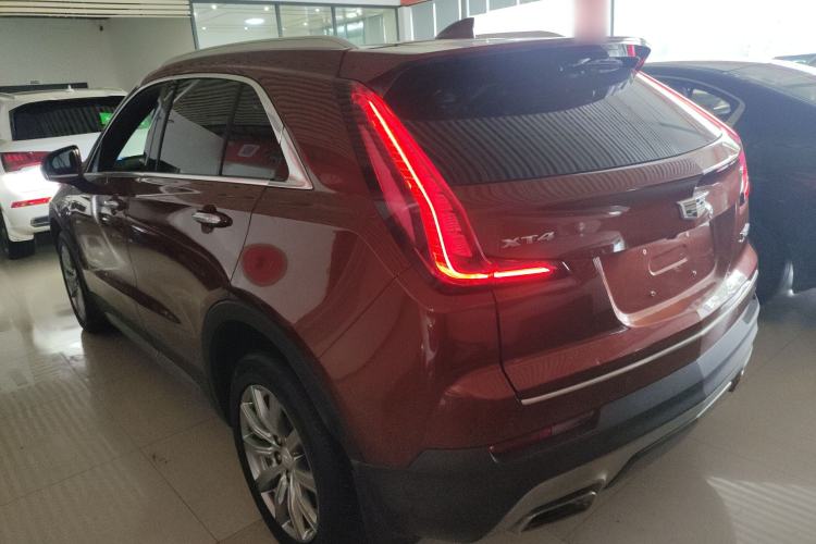 Used Cadillac XT4 2018 28T Two-Wheel Drive Leading Version Exterior 2