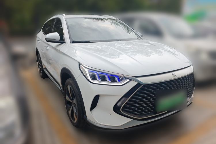 Used BYD Song PLUS New Energy 2021 DM-i 51KM Prestige Model Front Right 45 Deg