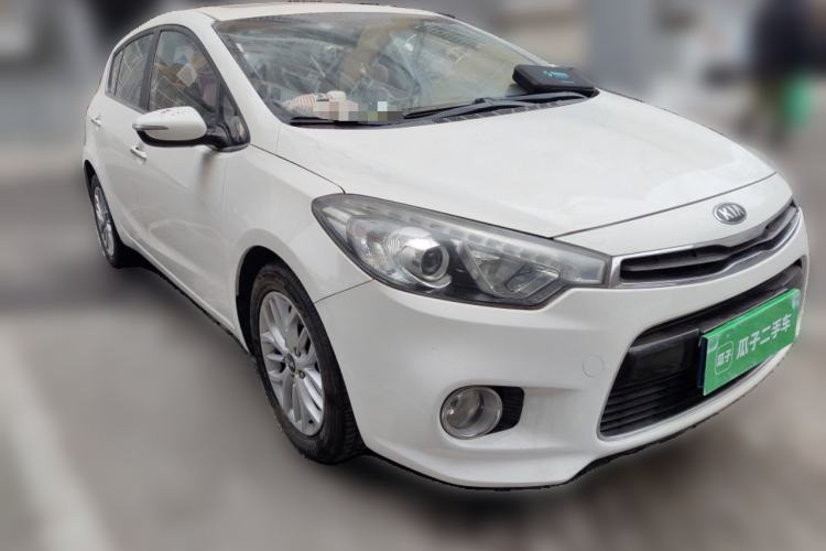 Used Kia K3S 2014 1.6L Automatic DLX Front Right 45 Deg
