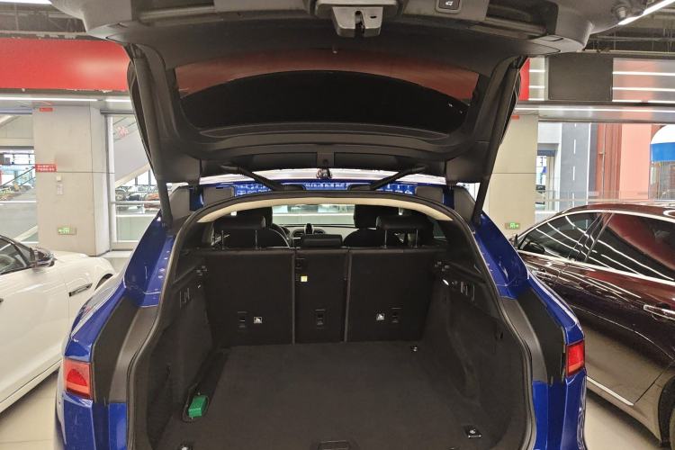 Used Jaguar F-PACE 2020 2.0T Urban Deluxe Edition
