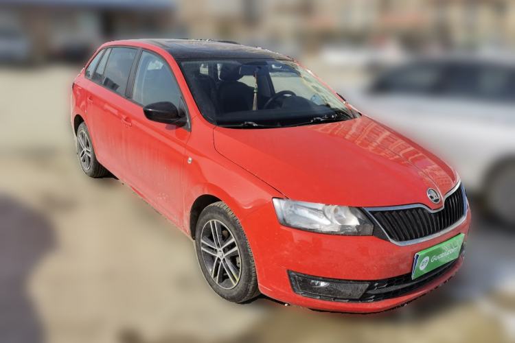 Used Skoda Rapid Spaceback 2014 1.6L Manual Enjoyment Edition