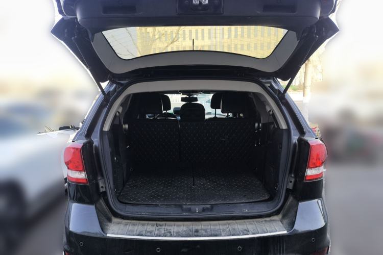 Used Dodge Journey 2013 2.4L Two-Wheel Drive Luxury Version