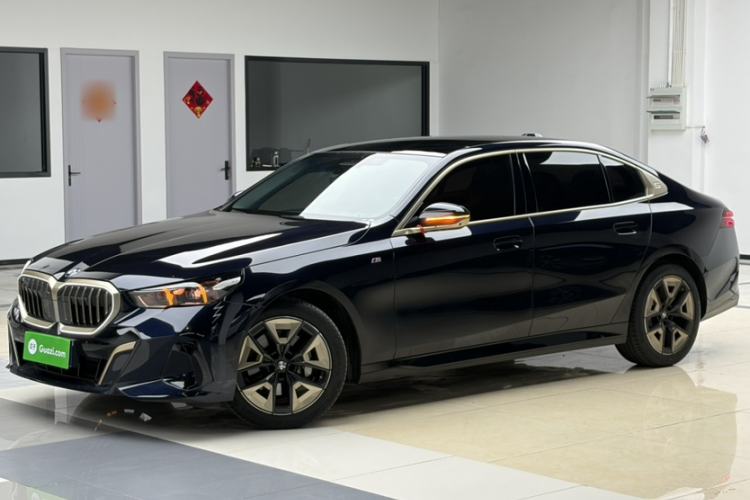 Used BMW 5 Series 2024 530Li Leading Model M Sport Package