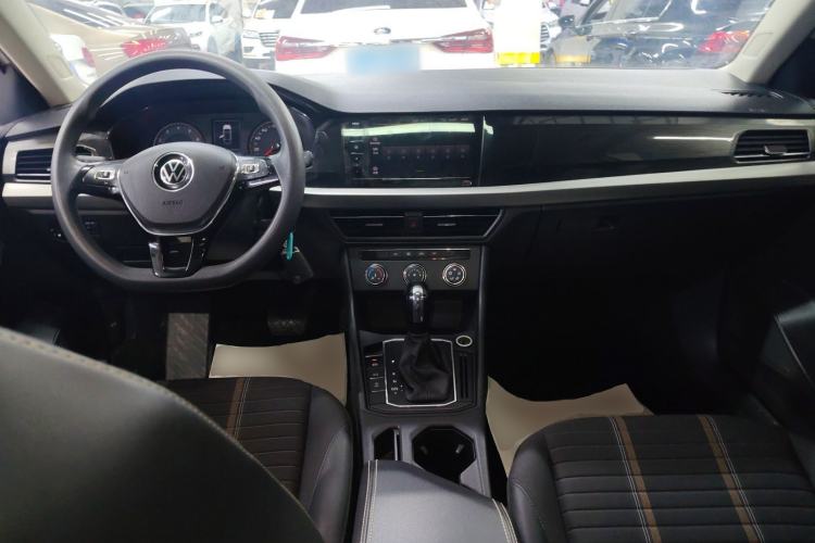 Used Volkswagen Lavida 2021 1.5L Automatic Vision Edition
