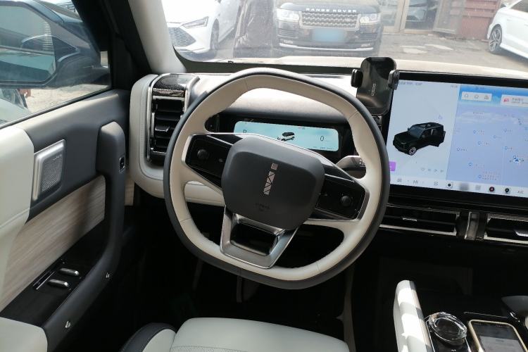 Used iCAR 03 2024 501km Two-Wheel Drive Long-Range Yuechao Edition Steering Wheel