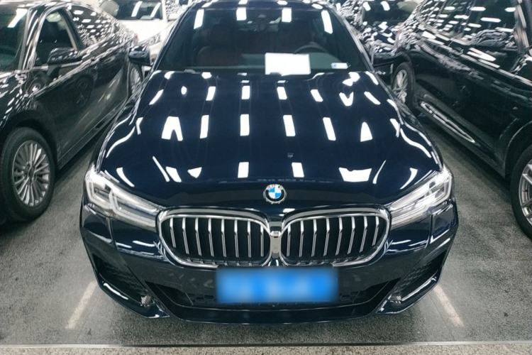 Used BMW 5 Series 2022 525Li M Sport Package Front