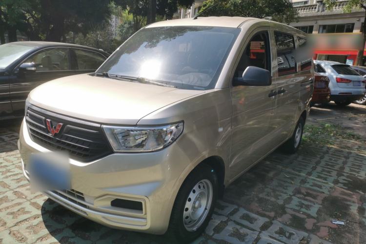 Used Wuling Hongguang V 2022 1.5L Jingqu Edition Electric-Assist LAR