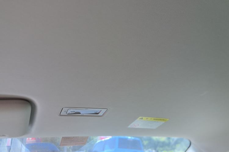 Used Roewe Clever 2021 302km All-Round Version
