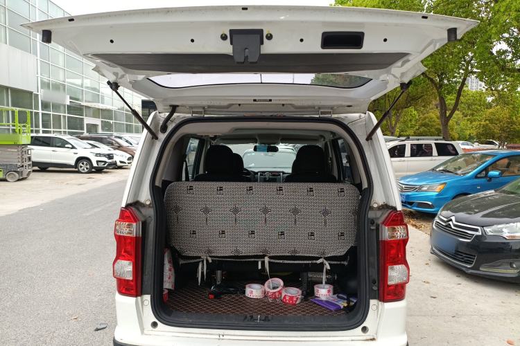 Used CHANGAN OSHAN X70A 2019 1.5L Manual Standard Version China VI Trunk