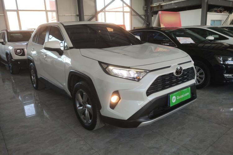 Used Toyota RAV4 2020 2.0L CVT Two-Wheel Drive Fashion PLUS Edition