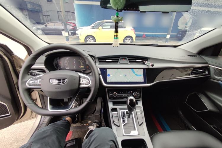 Used Geely Auto Emgrand GL 2021 UP 1.4T CVT Flagship Model Interior 2