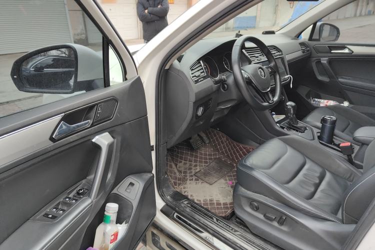 Used Volkswagen Tiguan L 2019 Revised 330TSI Automatic Two-Wheel Drive Smart & Luxury Edition China VI Standard