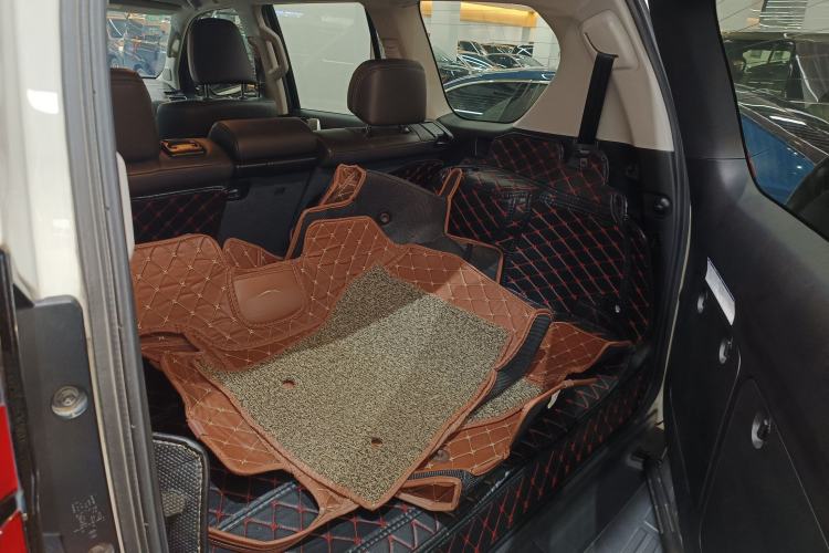 Used Toyota Prado 2019 3.5L Automatic TX-L Deluxe Edition with Rear-Mounted Spare Tire