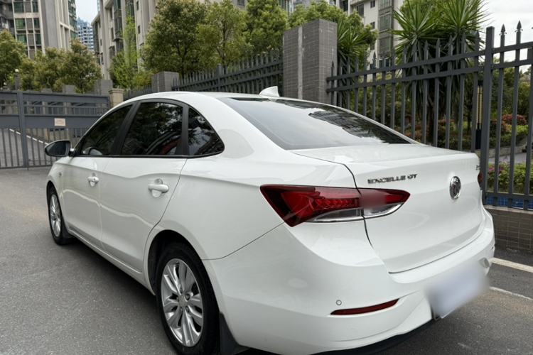 Used Buick GT 2019 15T Dual-Clutch Connected Elite Model China VI Exterior 3