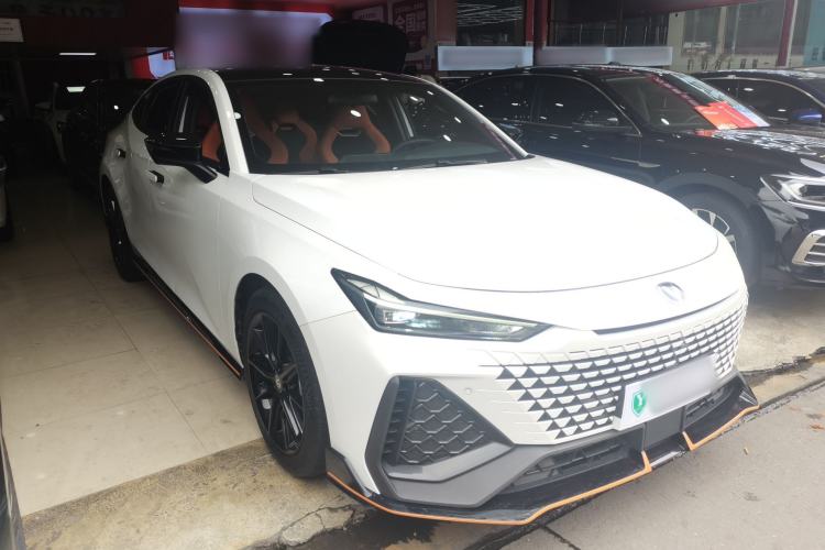 Used CHANGAN UNI-V 2023 2.0T Sport Edition Exterior 1