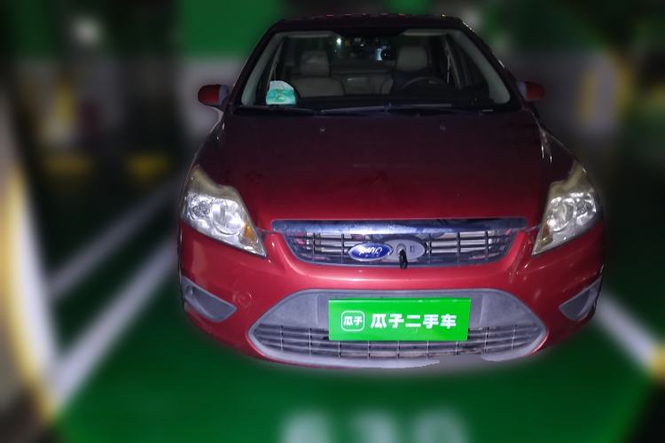 Used Ford Focus 2011 Sedan 1.8L Manual Comfort Model
