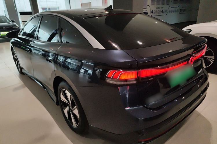 Used Volkswagen ID.7 VIZZION 2024 AIR model Rear Left 45 Deg